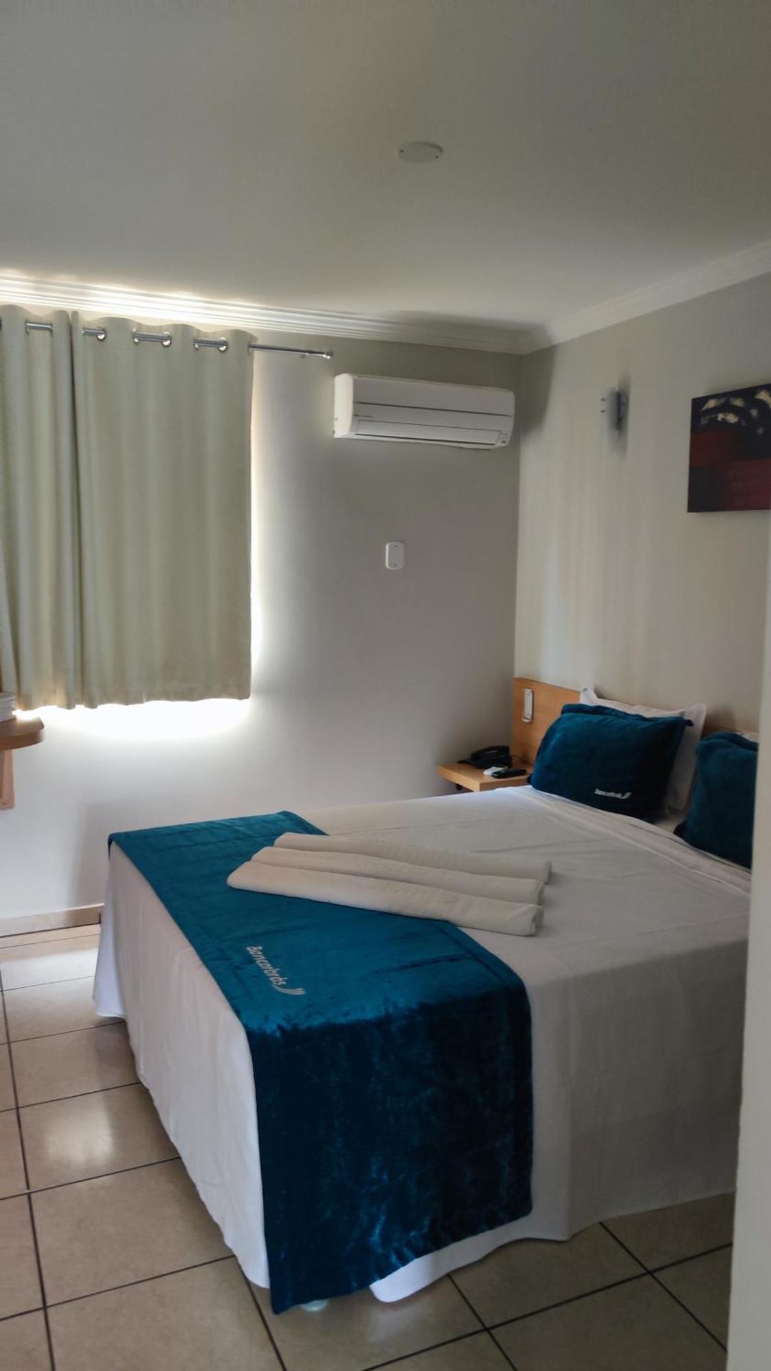 Diroma Fiori - Hoteis Com Roupa De Cama --- Destinos Combinados Turismo Caldas Novas Buitenkant foto